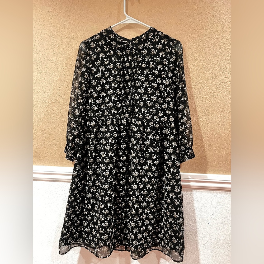 Uniqlo Black and White Floral Dress